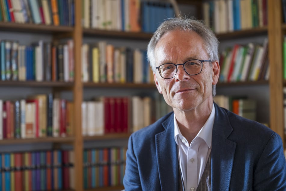 Der Stiftungsdirektor vom Studienseminar St. Michael Wolfgang Dinglreiter, weiß um die Vorwürfe der Vergangenheit.