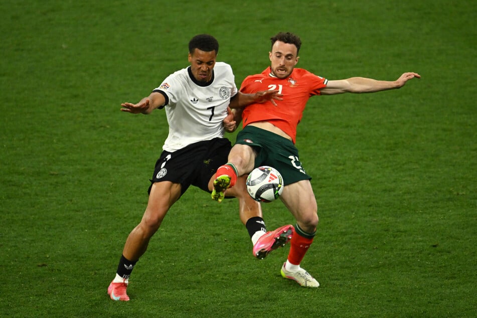 Noch vor einem Monat besiegte Diogo Jota (r.) mit Portugal die deutsche Nationalmannschaft und gewann anschließend die Nations League.