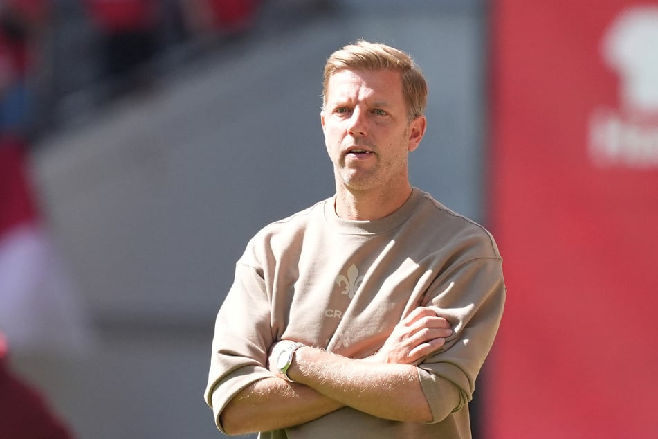 Darmstadt-Trainer Florian Kohfeldt (44) lobte die Entwicklung beim FC St. Pauli.