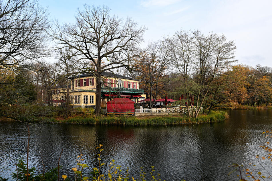 Das "Carolaschlößchen" im Großen Garten gehört zu den beliebtesten Lokalen der Stadt.