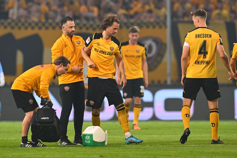 Yannick Stark (31) verletzte sich im Relegations-Rückspiel in Dresden und musste von draußen mit ansehen, wie der Klub abstieg.