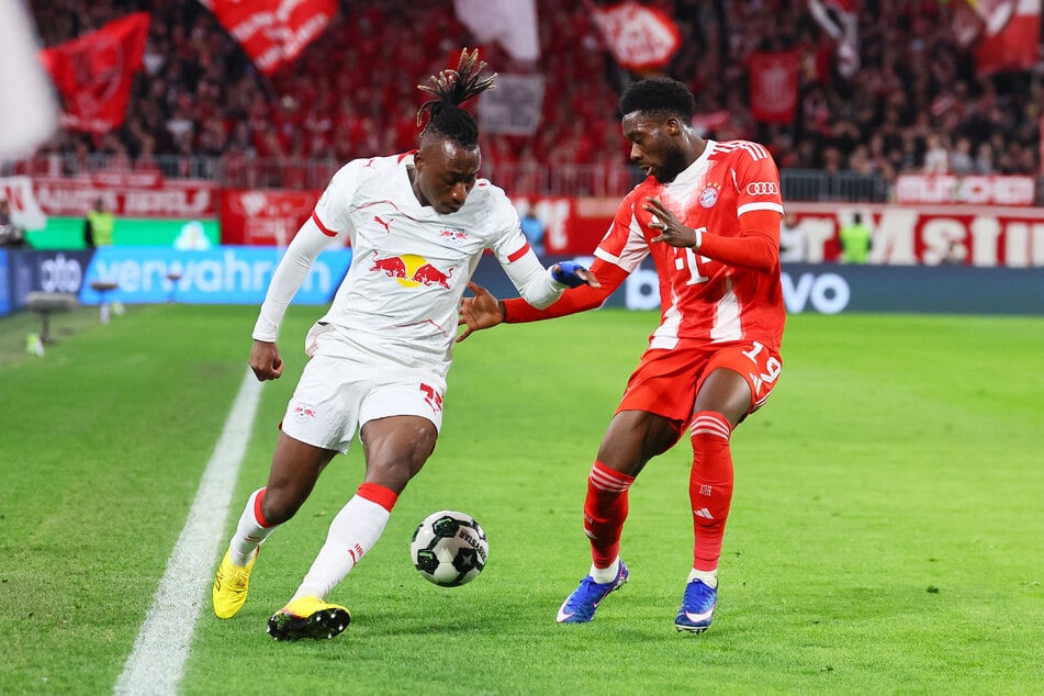 Dribbelstark und unbekümmert, das sind die Eigenschaften, die Diomande (l.) so stark machen.