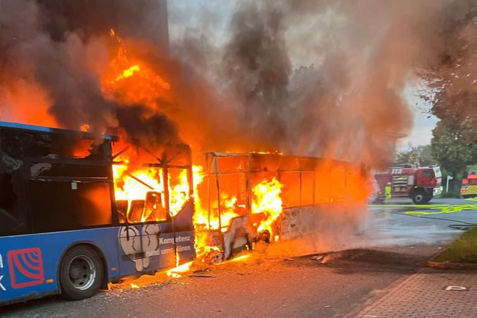 Laut Angaben der Polizei besteht Verdacht auf Brandstiftung.