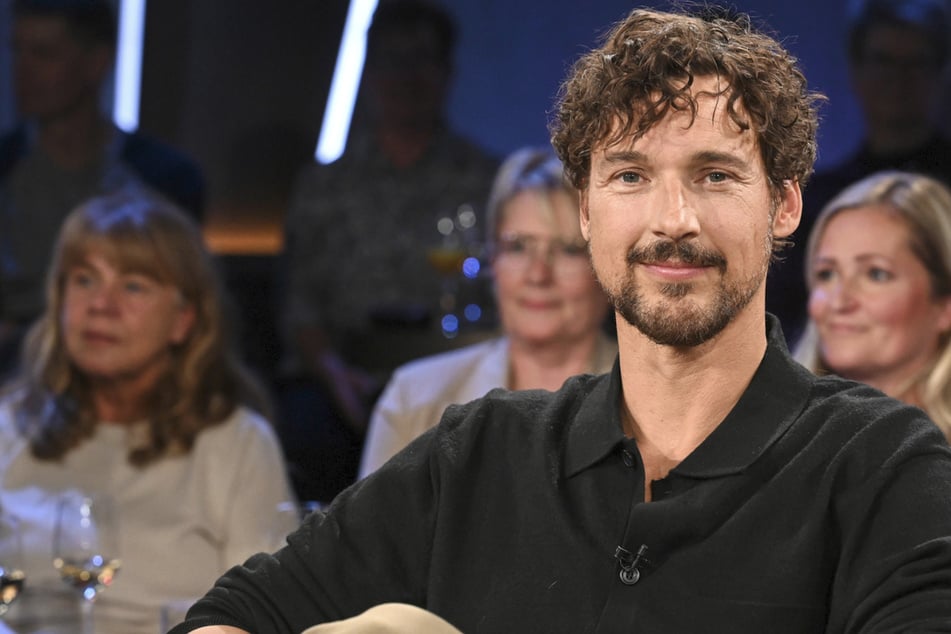Florian David Fitz mit privatem Familiengeständnis in "NDR Talk Show": "Mir wird der Mund verboten"
