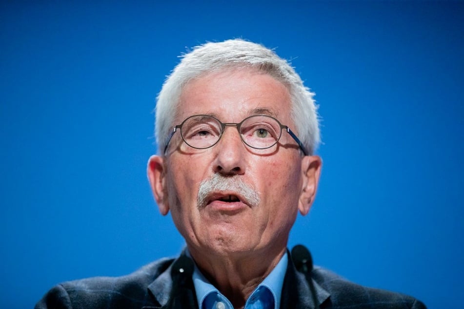 Thilo Sarrazin (81) äußert sich kritisch zu dem laufenden Großprojekt.