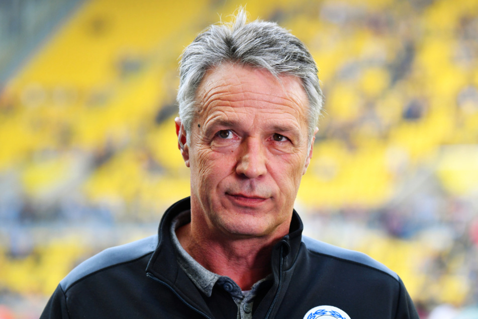 Uwe Neuhaus hat Arminia Bielefeld nach elf Jahren zurück in die 1. Bundesliga geführt.