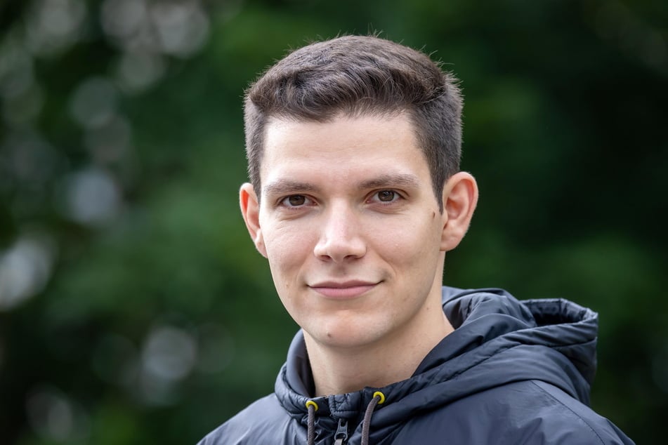 Grünen-Stadtrat Joseph Israel (26) will mehr Baumpflanzungen.