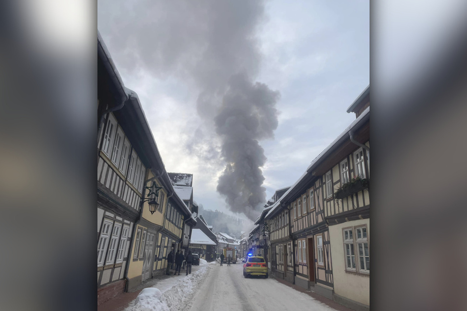 In der Solberger Innenstadt brach am Sonntag ein Großbrand aus.