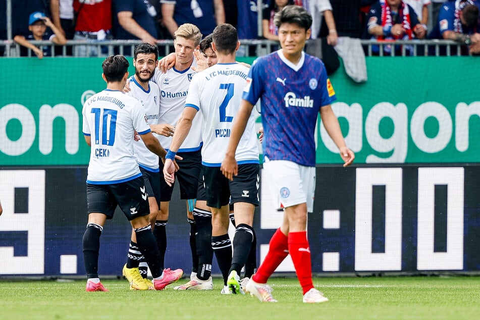 3. Spieltag: Irrer 4:2-Auswärtssieg an der Ostseeküste. Nach der Partie bei Holstein Kiel eroberte der FCM den zweiten Platz.