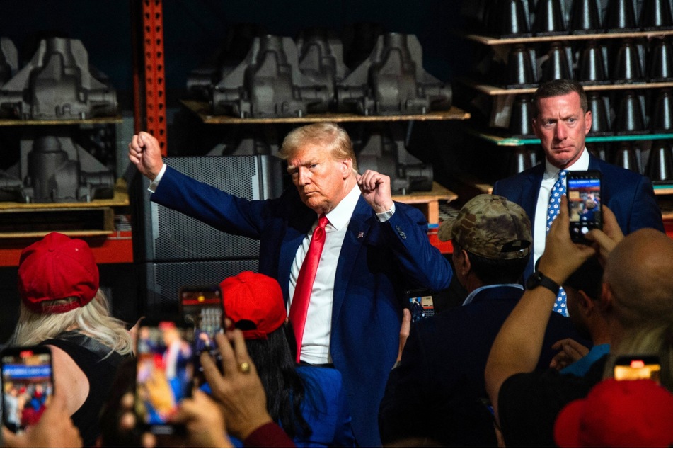 Former President Donald Trump spoke to autoworkers in Michigan on Wednesday to win their support, as the second GOP debate took place in California.