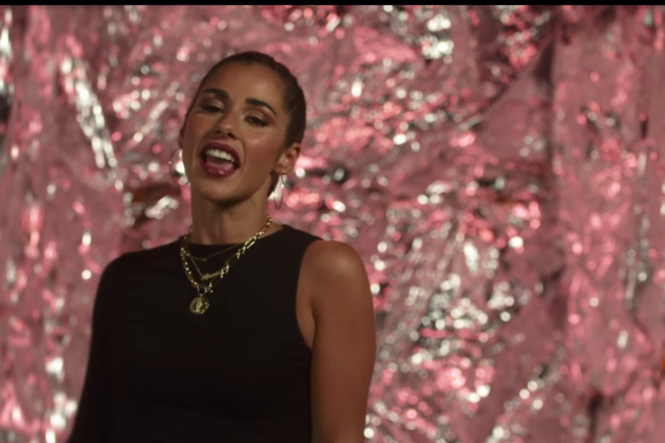 Die Sängerin in ihrem neuen Video zur Single "Ich".