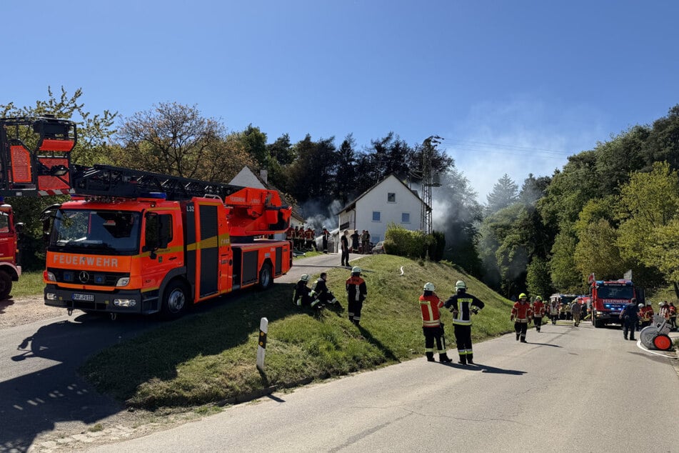 Dank Feuerwehr und der günstigen Windrichtung ging der Einsatz für die umliegenden Anwohner glücklich aus.