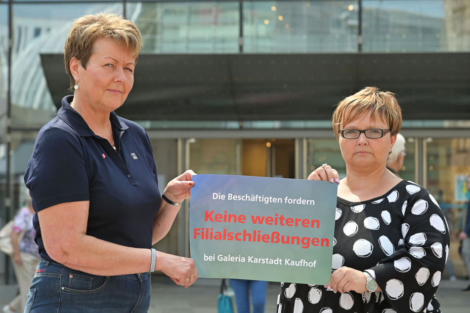 Gewerkschaftssekretärin Andrea Busch (55) und Betriebsrätin Silke Arnold (47) kämpfen für den Erhalt der Chemnitzer Kaufhof-Filiale.
