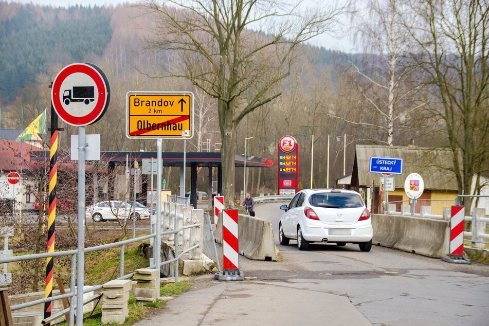Von Olbernhau transportierten die Angeklagten ihr Opfer im Kofferraum nach Tschechien.