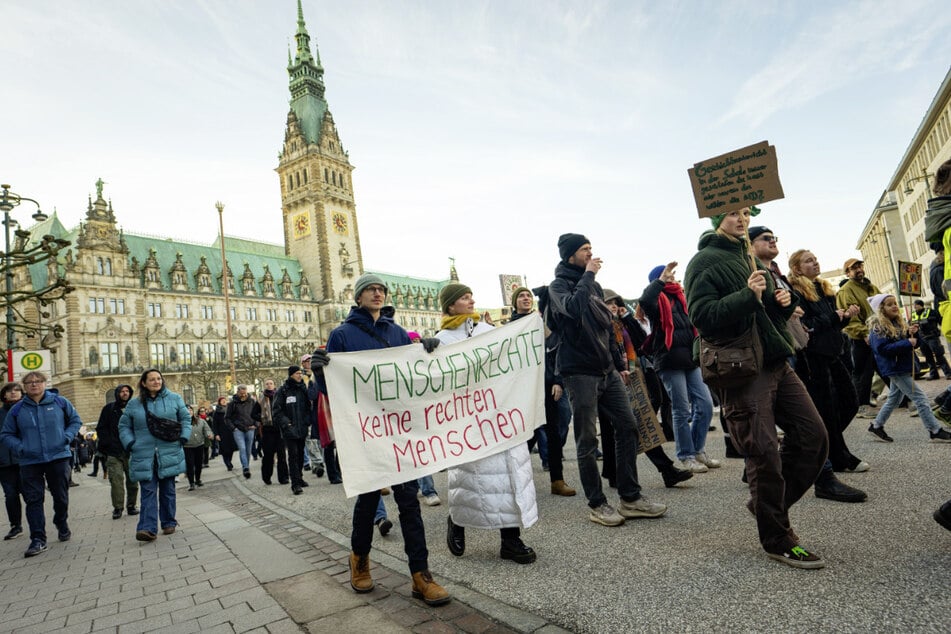 Demo gegen rechts in Hamburg: Deichkind kündigen Auftritt an