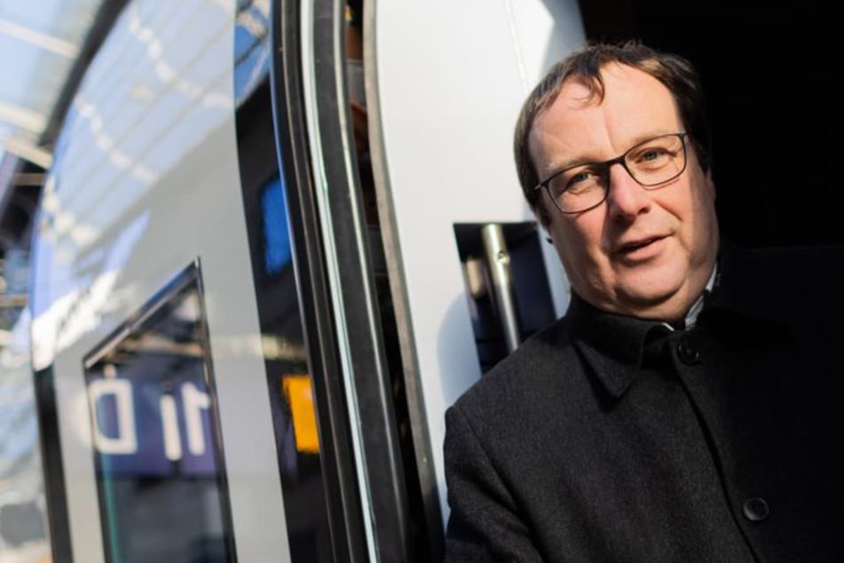 Verkehrsminister greift Bahn wegen Doppel-Sperrung am Kölner Hbf an