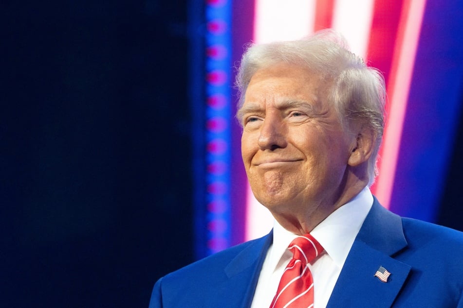 Trump gets his own stretch of highway in Florida after local officials vote for name change