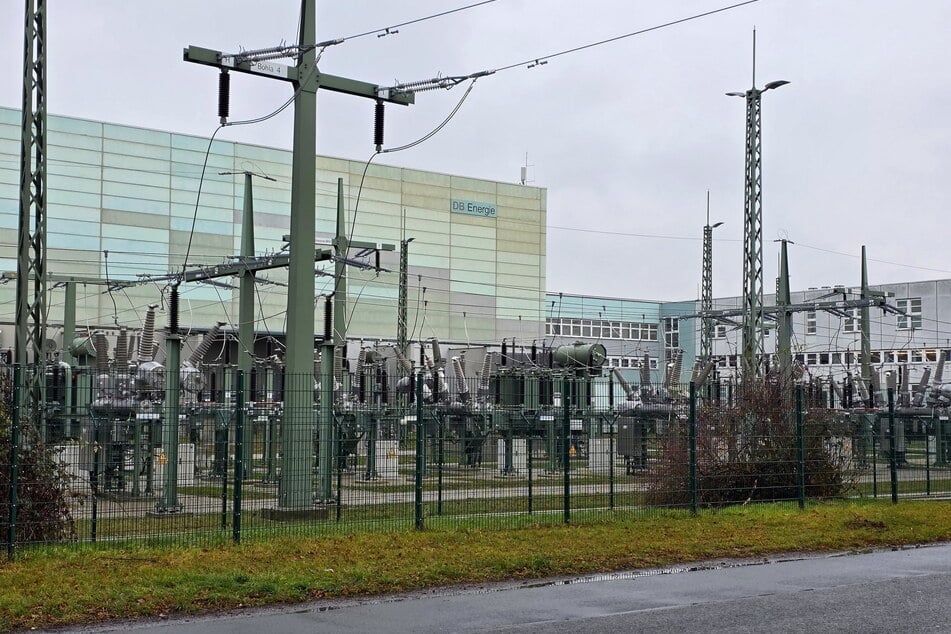 Auf dem Gelände der Bahn in Niedersedlitz verschwanden (kurzzeitig) sieben Rollen Kupferkabel.