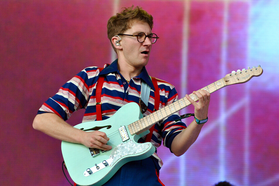Glass Animals brought the feel good vibes to Gov Ball on Sunday.