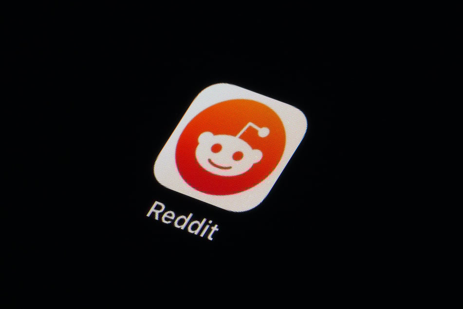 Die Online-Plattform "Reddit" geht gerichtlich gegen das Social-Media-Verbot in Australien vor. (Symbolbild)