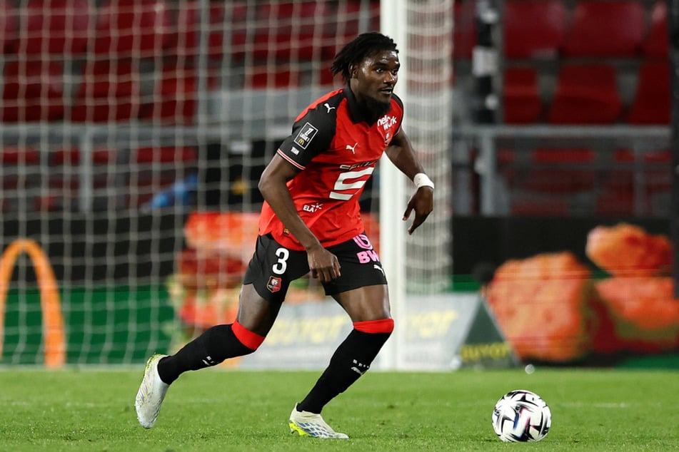 Mit über 160 Einsätzen in der Ligue 1 bringt Lilian Brassier (26) genau die gewünschte Erfahrung mit.