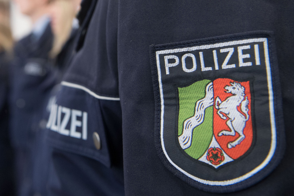 Die Staatsanwaltschaft Essen ermittelt derzeit gegen fünf Polizeibeamte aus NRW. (Symbolbild)