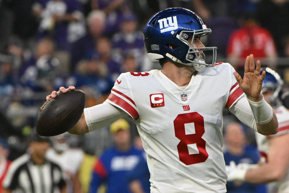 Giants and Daniel Jones hash out huge deal at the last minute!