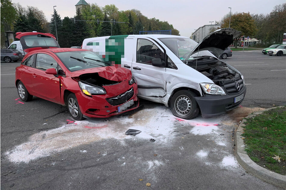 Bei den meisten Unfällen in Chemnitz gibt es zum Glück nur Blechschäden und maximal Leichtverletzte. Jedoch starben letztes Jahr doppelt so viele Verkehrsteilnehmer wie 2020.