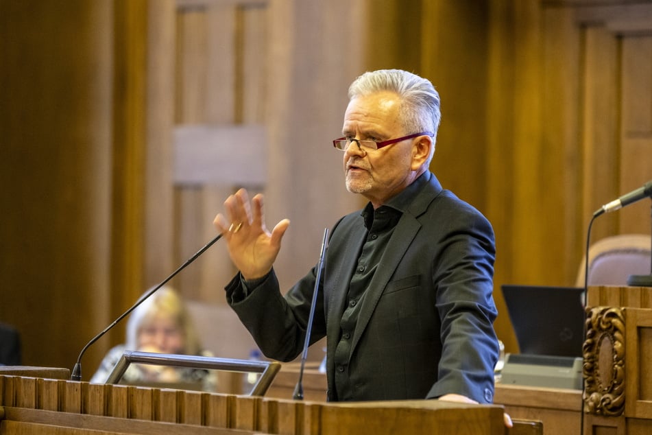 CDU-Fraktions-Chef Tino Fritzsche (64) ist nach der Veröffentlichung der Projektliste für die "Bundesmilliarde" sauer auf die Rathausspitze.