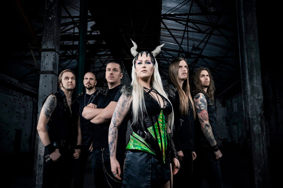 Die finnische Heavy Metal Band BATTLE BEAST hält auf Tour 2024 am 22. Februar in Hamburg.