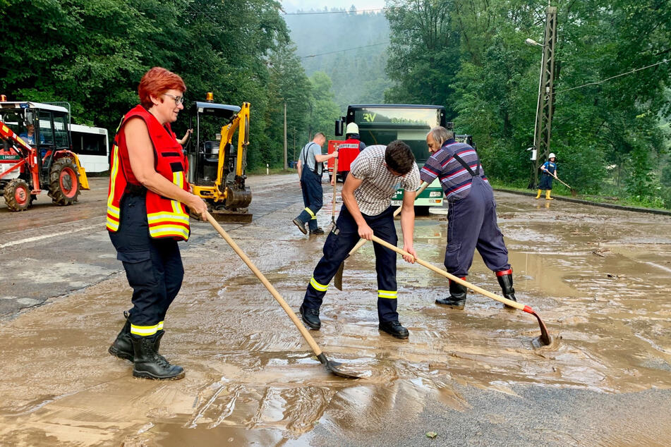 Falls Starkregen kommt, drohen in der Hinteren Sächsischen Schweiz verschlammte Straßen, wie es sie auch 2019 gab.