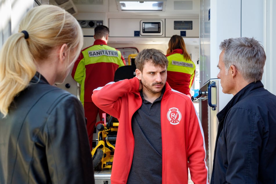 Dabei treffen sie auch auf einen alten Bekannten: Rico Schäfer (Felix Bold, 37) hat ihren Kollegen auf dem Gewissen.