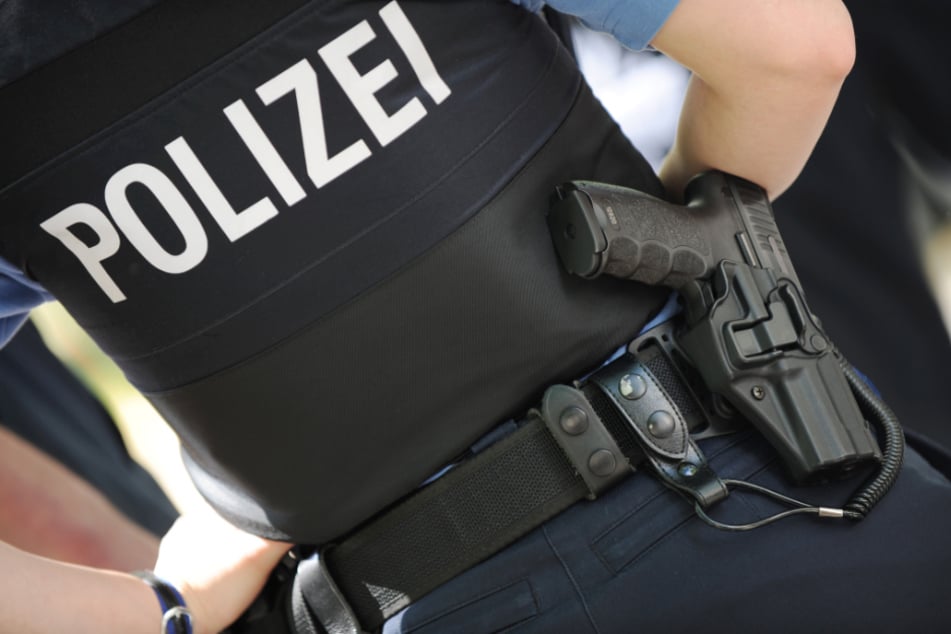Die Polizei durchsuchte anschließend das Haus (Symbolfoto).