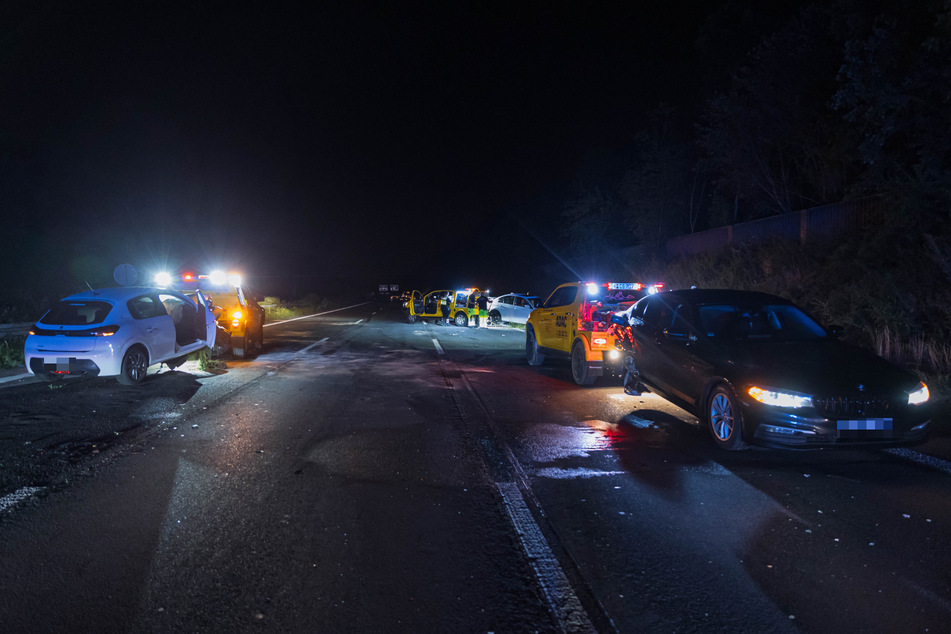 Fünf Autos waren an dem Crash beteiligt.