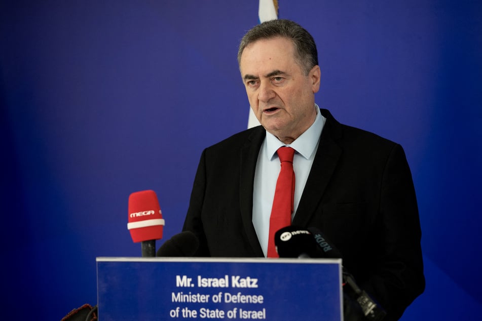 Der israelische Verteidigungsminister Israel Katz (70) bestätigte Angriffe auf Asalujeh.