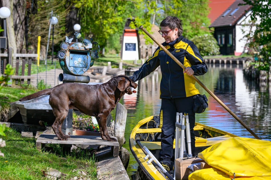 Für Postbotin Andrea Bunar (55) geht die Saison wieder los.
