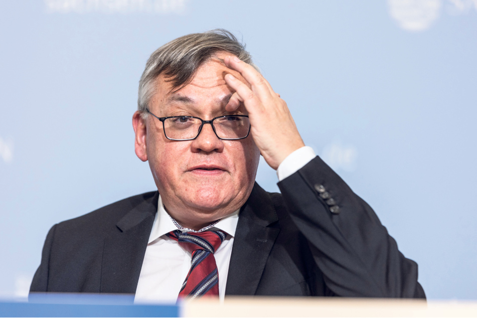 Verfassungsschutzpräsident Dirk-Martin Christian (60) sorgt sich über das Vordringen von Rechtsextremisten.