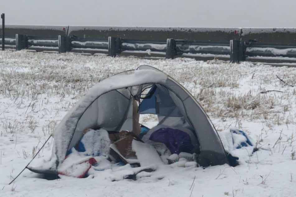 With temperatures dropping, the homeless are left with the shelter of their tent to block from the wind