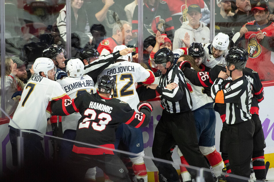 Eskalation beim NHL-Spiel zwischen den Ottawa Senators und den Florida Panthers: Am Ende durfte keiner der Spieler die Partie zu Ende spielen.