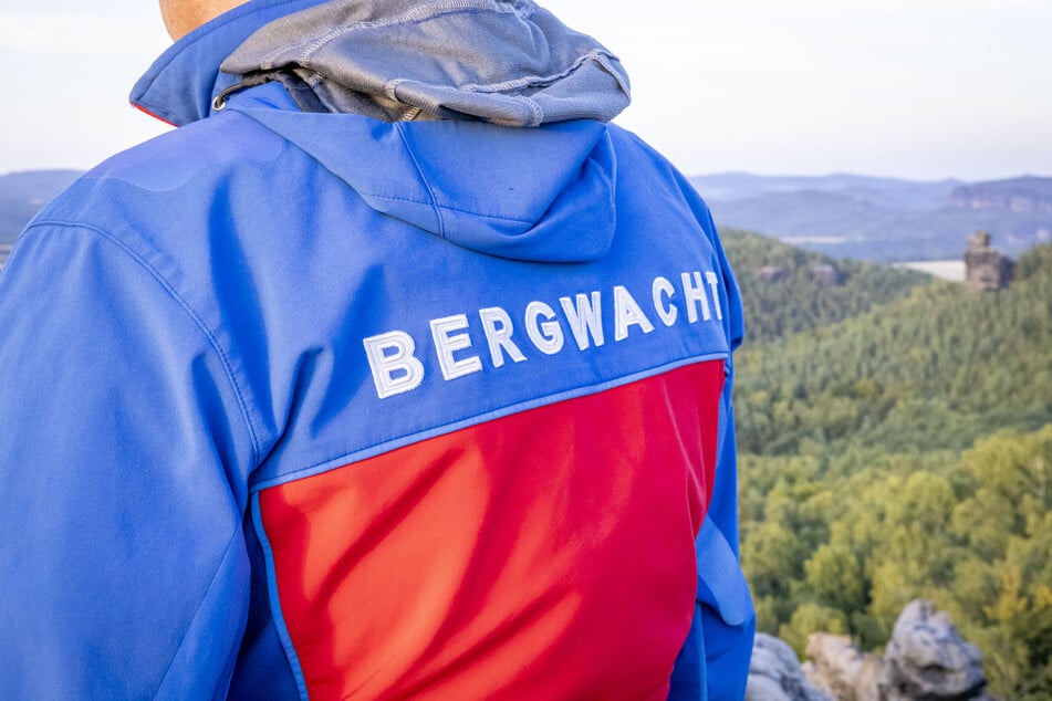 Die Kameraden der Bergwacht retteten am Sonntagnachmittag einen gestürzten Wanderer auf dem Pfaffenstein. (Archivbild)