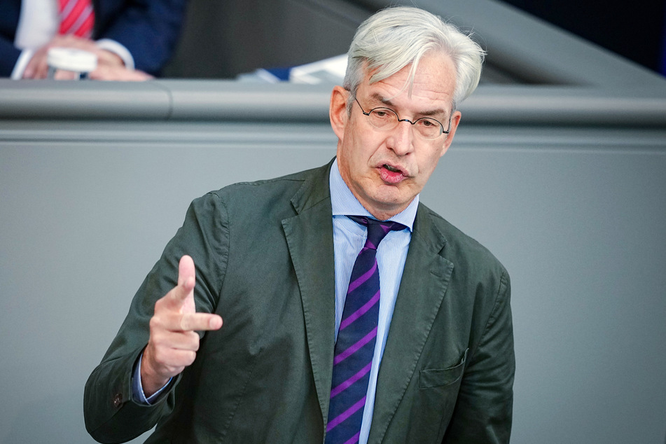 athias Middelberg (58, CDU), innenpolitischer Sprecher der Unionsfraktion, stellte die Anfrage an die Bundesregierung.