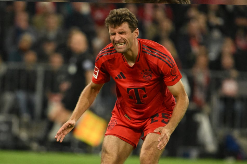 Autsch! Thomas Müller (35) hat es nach einem Fallrückzieher-Versuch im Rücken.