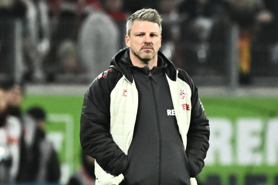 FC-Trainer Lukas Kwasniok (44) war mit der Leistung seiner Mannschaft bei der 2:1-Auswärtsniederlage beim SC Freiburg alles andere als zufrieden.