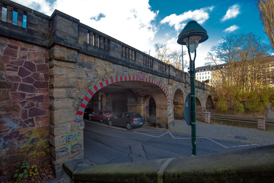 Die Kaßbergauffahrt verbindet den Kaßberg mit dem Chemnitzer Zentrum.