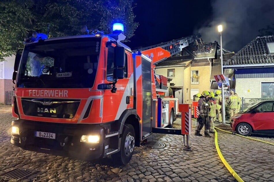 Insgesamt waren 86 Feuerwehrkräfte im Einsatz.