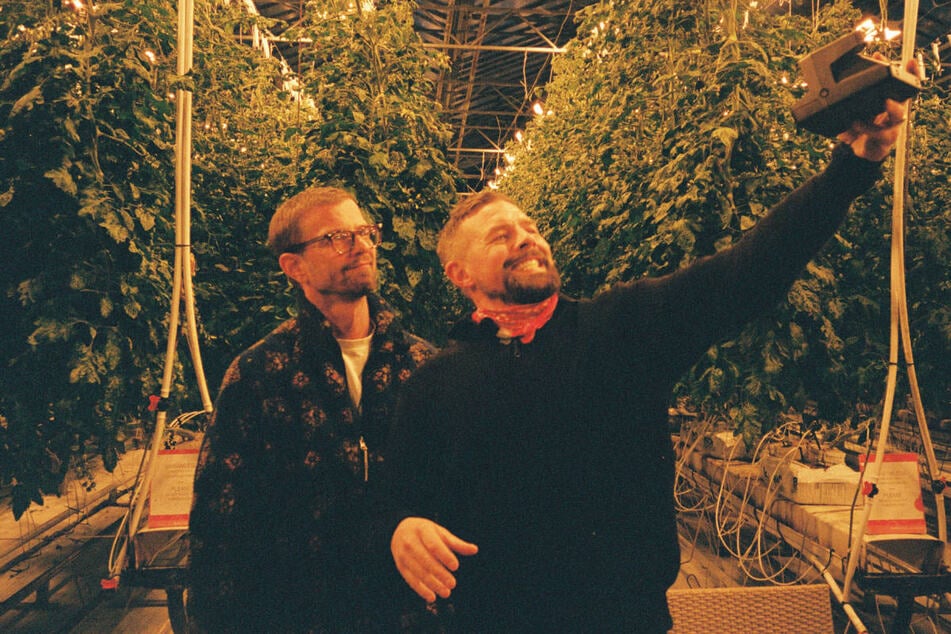 Ein Selfie der anderen Art: Wo sind Joko (l.) und Klaas denn hier gelandet?