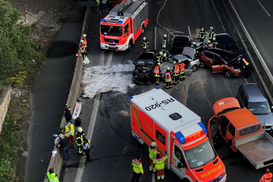 Unfall A1 Heute & Gestern: Aktuelle Unfallmeldungen Von Der A1 | TAG24