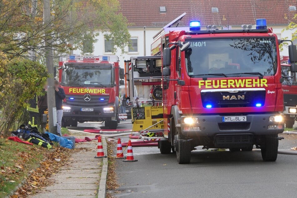 Einsatzkräfte gleich mehrerer Feuerwehren des Landkreises Leipzig waren am Mittwoch in Bad Lausick gefordert. Der Grund: Ein Kellerbrand.
