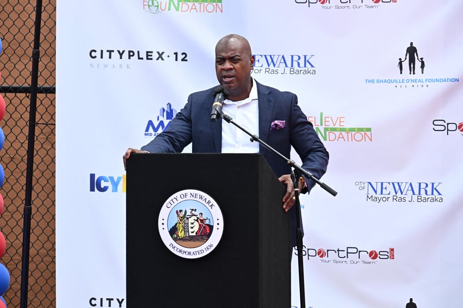 Newarks Bürgermeister Ras J. Baraka (55) ist schockiert von der sinnlosen Gewalt und dem Verlust dreier Menschen. (Archivbild)