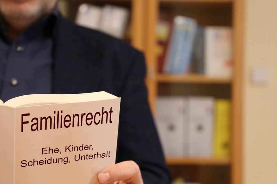 Nur der Anwalt kann sich wirklich freuen.